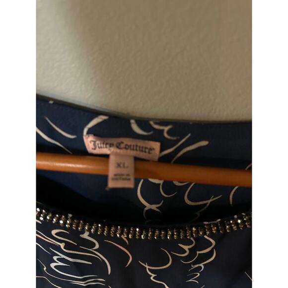 Womens Size XL Juicy Couture Blouse Blue Geometric Sleeveless Rhinestone - Picture 2 of 6